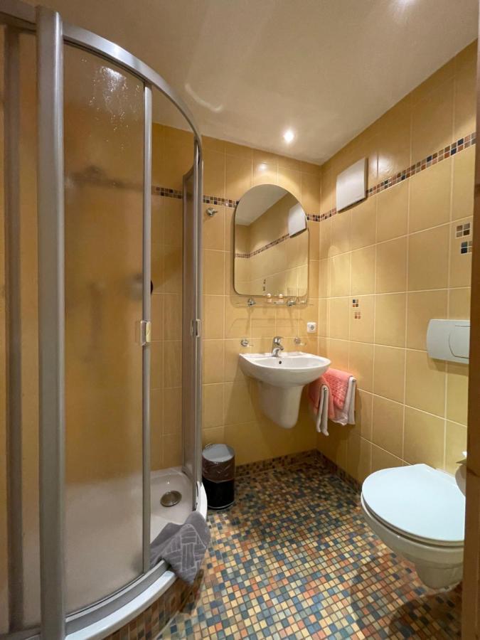 Waldhotel Zoebischhaus Bad Reiboldsgruen Bagian luar foto