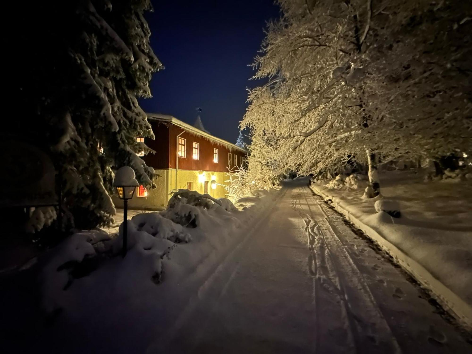 Waldhotel Zoebischhaus Bad Reiboldsgruen Bagian luar foto