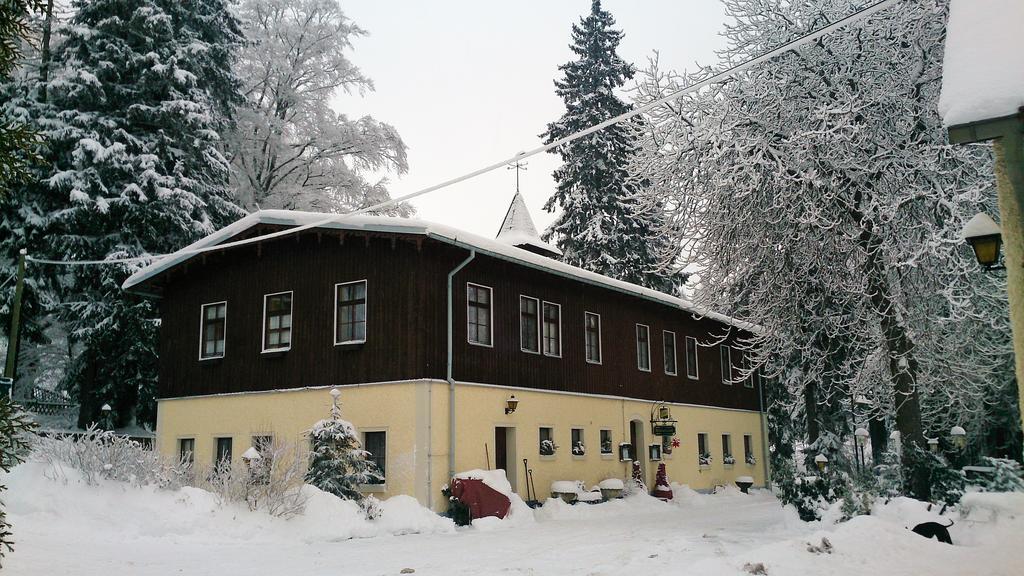 Waldhotel Zoebischhaus Bad Reiboldsgruen Bagian luar foto